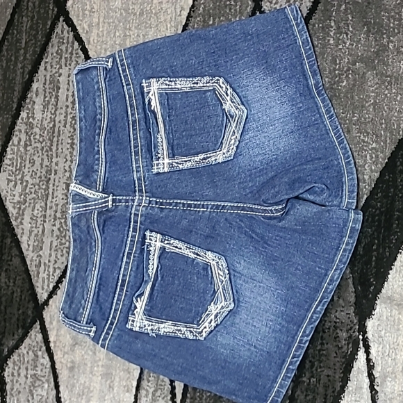 MAURICES DENIM JEAN SHORTS BUNDLE PRICE FIRM - Picture 8 of 16